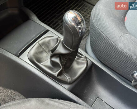 Серый Шкода Фабия, объемом двигателя 1.39 л и пробегом 208 тыс. км за 3999 $, фото 31 на Automoto.ua