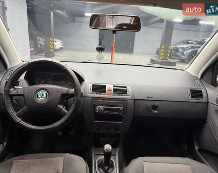 Серый Шкода Фабия, объемом двигателя 1.39 л и пробегом 178 тыс. км за 5100 $, фото 13 на Automoto.ua