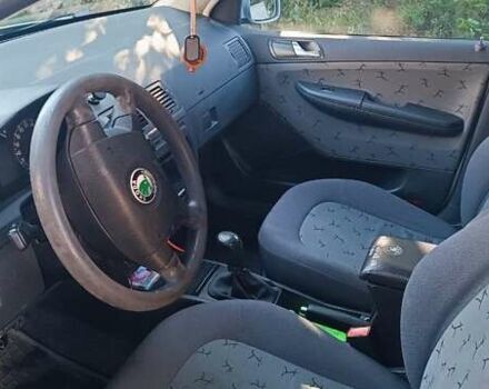 Сірий Шкода Фабія, об'ємом двигуна 1.39 л та пробігом 220 тис. км за 3500 $, фото 6 на Automoto.ua
