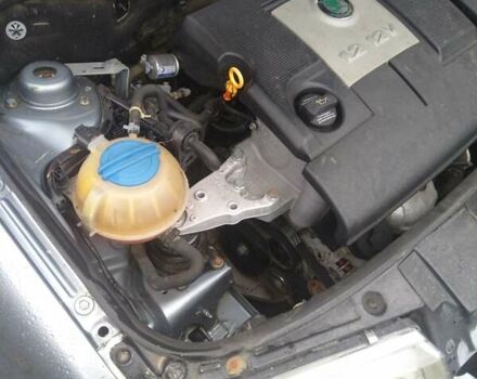 Серый Шкода Фабия, объемом двигателя 1.2 л и пробегом 263 тыс. км за 2550 $, фото 10 на Automoto.ua