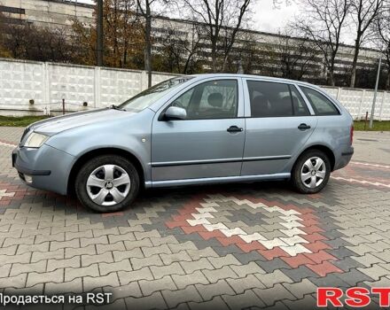 Сірий Шкода Фабія, об'ємом двигуна 1.4 л та пробігом 250 тис. км за 3200 $, фото 1 на Automoto.ua