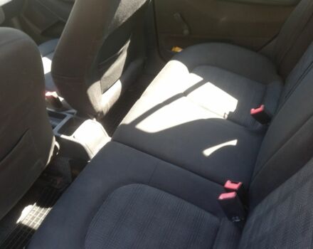 Сірий Шкода Фабія, об'ємом двигуна 2 л та пробігом 217 тис. км за 4500 $, фото 5 на Automoto.ua