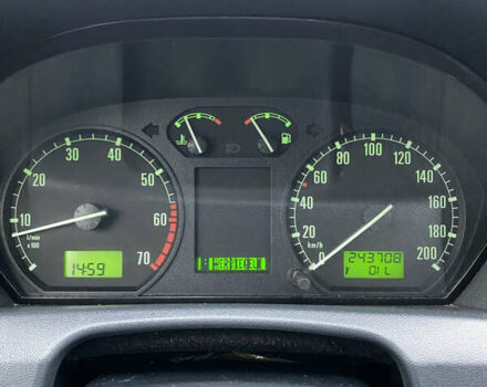 Серый Шкода Фабия, объемом двигателя 1.39 л и пробегом 243 тыс. км за 4500 $, фото 14 на Automoto.ua