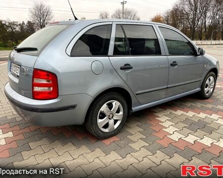 Сірий Шкода Фабія, об'ємом двигуна 1.4 л та пробігом 250 тис. км за 3200 $, фото 6 на Automoto.ua