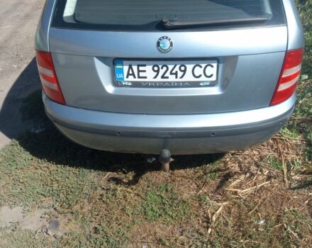 Сірий Шкода Фабія, об'ємом двигуна 2 л та пробігом 217 тис. км за 4500 $, фото 7 на Automoto.ua