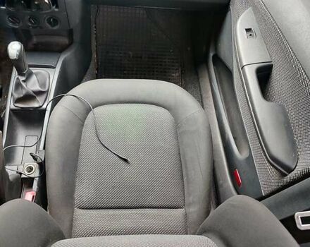 Сірий Шкода Фабія, об'ємом двигуна 1.39 л та пробігом 204 тис. км за 3500 $, фото 14 на Automoto.ua