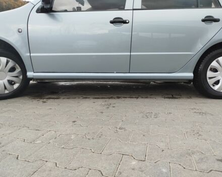 Серый Шкода Фабия, объемом двигателя 1.4 л и пробегом 196 тыс. км за 4200 $, фото 5 на Automoto.ua