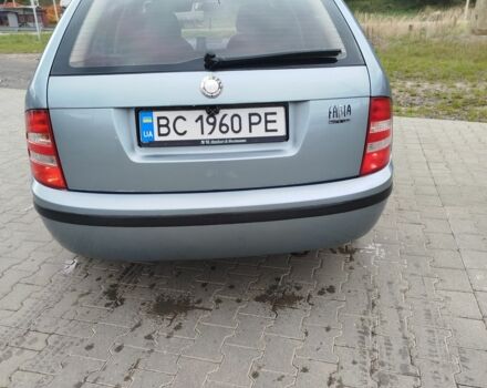 Серый Шкода Фабия, объемом двигателя 1.4 л и пробегом 196 тыс. км за 4200 $, фото 3 на Automoto.ua