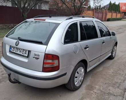 Серый Шкода Фабия, объемом двигателя 1.39 л и пробегом 238 тыс. км за 2700 $, фото 2 на Automoto.ua