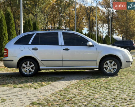 Шкода Фабия 2004 в Харькове на Automoto.ua Серый Шкода Фабия, объемом двигателя 1.39 л и пробегом 180 тыс. км за 4250 $, фото 5 на Automoto.ua