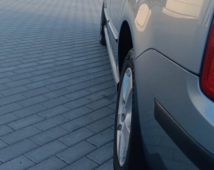 Сірий Шкода Фабія, об'ємом двигуна 1.4 л та пробігом 175 тис. км за 4000 $, фото 20 на Automoto.ua