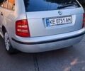 Сірий Шкода Фабія, об'ємом двигуна 1.39 л та пробігом 220 тис. км за 3500 $, фото 3 на Automoto.ua