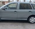 Сірий Шкода Фабія, об'ємом двигуна 1.2 л та пробігом 250 тис. км за 3100 $, фото 1 на Automoto.ua