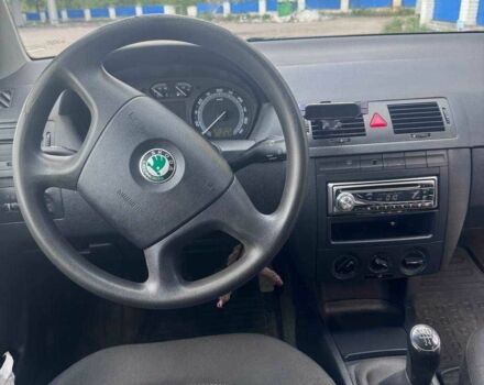 Сірий Шкода Фабія, об'ємом двигуна 1.4 л та пробігом 151 тис. км за 3300 $, фото 8 на Automoto.ua