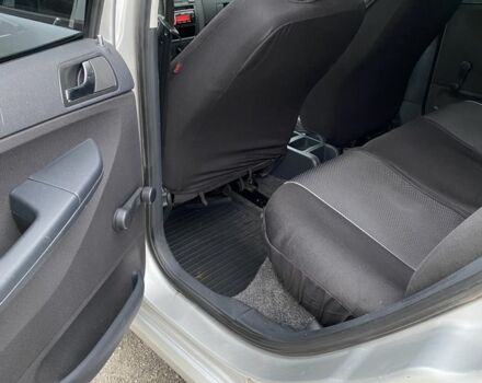 Серый Шкода Фабия, объемом двигателя 1.4 л и пробегом 243 тыс. км за 4600 $, фото 10 на Automoto.ua