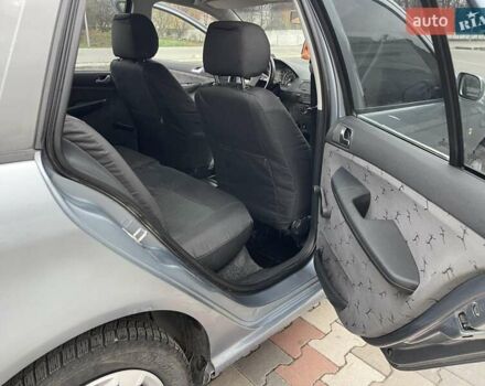 Серый Шкода Фабия, объемом двигателя 1.4 л и пробегом 243 тыс. км за 3000 $, фото 12 на Automoto.ua