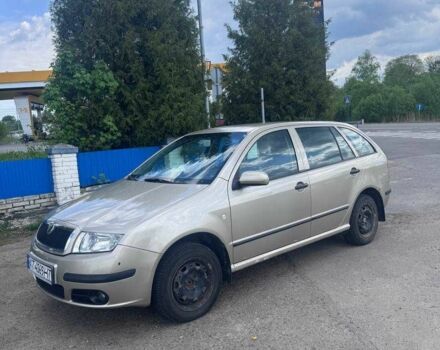 Сірий Шкода Фабія, об'ємом двигуна 1.4 л та пробігом 151 тис. км за 3300 $, фото 2 на Automoto.ua