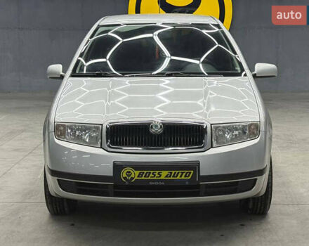 Серый Шкода Фабия, объемом двигателя 1.39 л и пробегом 178 тыс. км за 5100 $, фото 1 на Automoto.ua