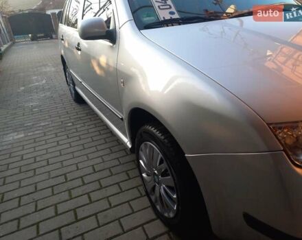 Серый Шкода Фабия, объемом двигателя 1.39 л и пробегом 220 тыс. км за 4250 $, фото 13 на Automoto.ua