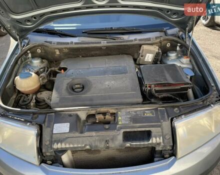 Серый Шкода Фабия, объемом двигателя 1.39 л и пробегом 207 тыс. км за 4300 $, фото 19 на Automoto.ua