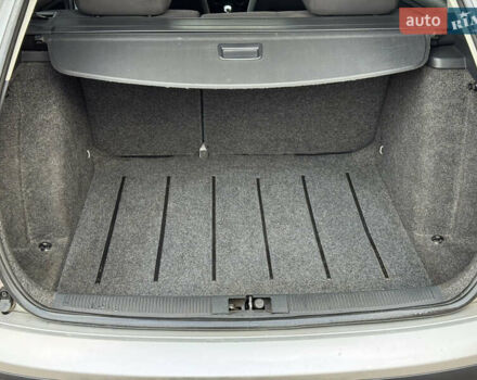 Серый Шкода Фабия, объемом двигателя 1.39 л и пробегом 208 тыс. км за 3999 $, фото 15 на Automoto.ua