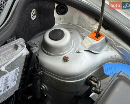 Серый Шкода Фабия, объемом двигателя 1.39 л и пробегом 208 тыс. км за 3999 $, фото 37 на Automoto.ua