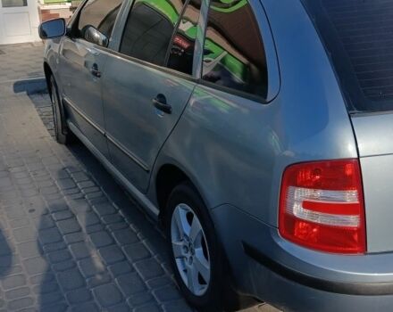 Сірий Шкода Фабія, об'ємом двигуна 1.4 л та пробігом 175 тис. км за 4000 $, фото 3 на Automoto.ua