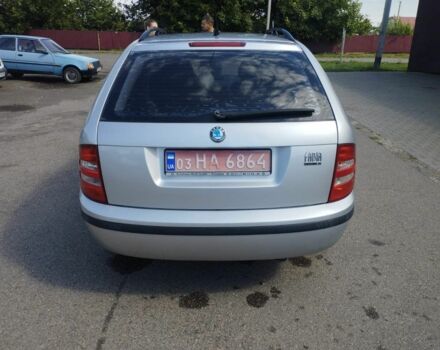 Сірий Шкода Фабія, об'ємом двигуна 0 л та пробігом 201 тис. км за 4100 $, фото 1 на Automoto.ua