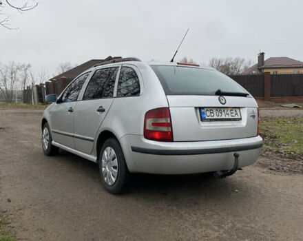 Серый Шкода Фабия, объемом двигателя 1.4 л и пробегом 253 тыс. км за 2800 $, фото 1 на Automoto.ua