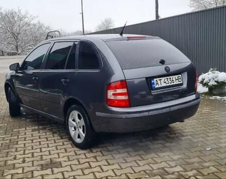 Серый Шкода Фабия, объемом двигателя 1.9 л и пробегом 350 тыс. км за 3150 $, фото 5 на Automoto.ua