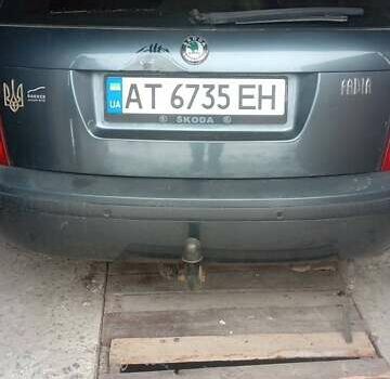 Серый Шкода Фабия, объемом двигателя 1.9 л и пробегом 259 тыс. км за 4000 $, фото 1 на Automoto.ua