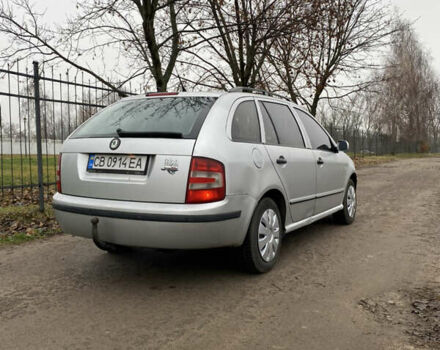 Серый Шкода Фабия, объемом двигателя 1.4 л и пробегом 253 тыс. км за 2800 $, фото 3 на Automoto.ua