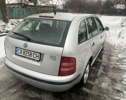 Серый Шкода Фабия, объемом двигателя 1.4 л и пробегом 320 тыс. км за 4000 $, фото 4 на Automoto.ua