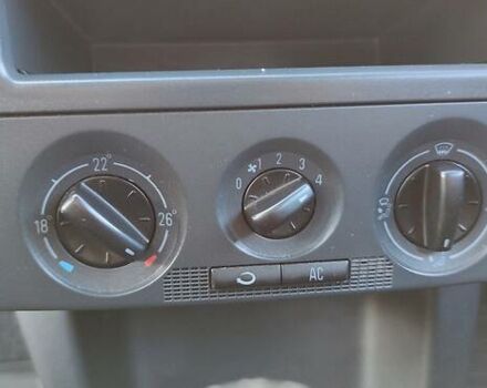 Серый Шкода Фабия, объемом двигателя 1.2 л и пробегом 234 тыс. км за 3000 $, фото 14 на Automoto.ua