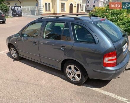 Серый Шкода Фабия, объемом двигателя 1.39 л и пробегом 191 тыс. км за 4550 $, фото 12 на Automoto.ua