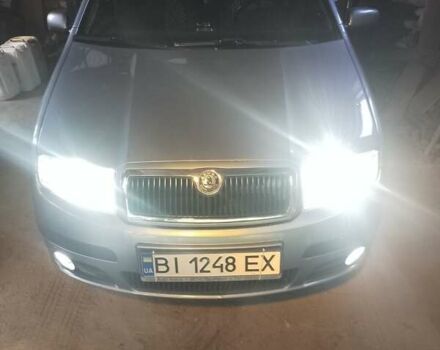 Серый Шкода Фабия, объемом двигателя 1.39 л и пробегом 241 тыс. км за 5000 $, фото 14 на Automoto.ua