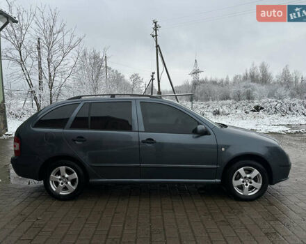 Сірий Шкода Фабія, об'ємом двигуна 1.4 л та пробігом 147 тис. км за 3870 $, фото 5 на Automoto.ua