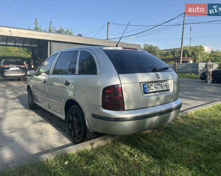 Сірий Шкода Фабія, об'ємом двигуна 1.42 л та пробігом 314 тис. км за 3999 $, фото 7 на Automoto.ua