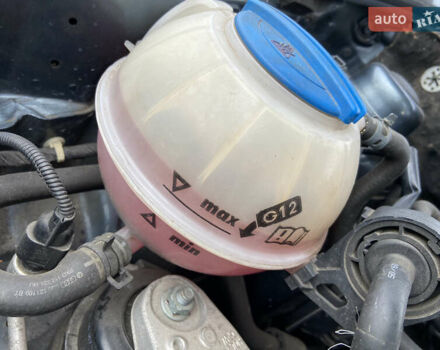 Серый Шкода Фабия, объемом двигателя 1.4 л и пробегом 165 тыс. км за 5450 $, фото 47 на Automoto.ua