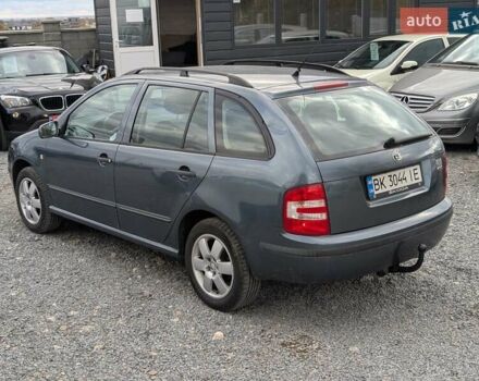 Шкода Фабия 2005 в Ровно на Automoto.ua Серый Шкода Фабия, объемом двигателя 1.39 л и пробегом 180 тыс. км за 3990 $, фото 18 на Automoto.ua