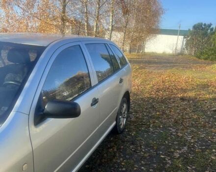 Сірий Шкода Фабія, об'ємом двигуна 1.4 л та пробігом 250 тис. км за 2800 $, фото 4 на Automoto.ua