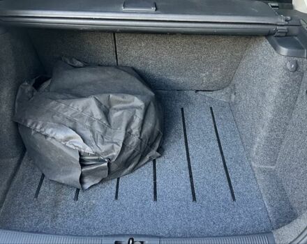 Сірий Шкода Фабія, об'ємом двигуна 1.4 л та пробігом 177 тис. км за 3300 $, фото 14 на Automoto.ua