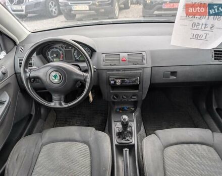 Шкода Фабия 2005 в Ровно на Automoto.ua Серый Шкода Фабия, объемом двигателя 1.39 л и пробегом 180 тыс. км за 3990 $, фото 36 на Automoto.ua