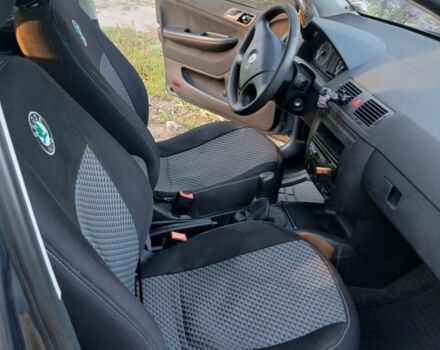 Серый Шкода Фабия, объемом двигателя 1.2 л и пробегом 444 тыс. км за 2500 $, фото 9 на Automoto.ua