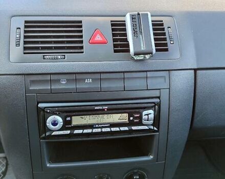 Серый Шкода Фабия, объемом двигателя 1.2 л и пробегом 234 тыс. км за 3000 $, фото 15 на Automoto.ua