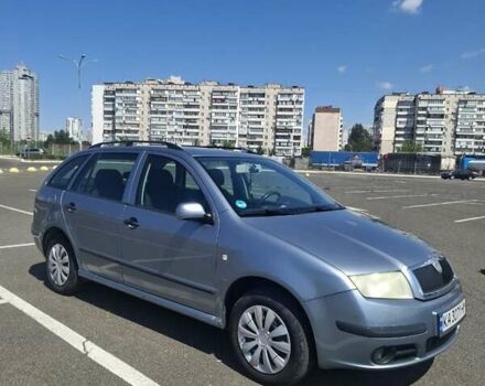 Серый Шкода Фабия, объемом двигателя 1.39 л и пробегом 172 тыс. км за 4400 $, фото 4 на Automoto.ua