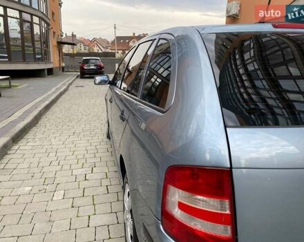 Серый Шкода Фабия, объемом двигателя 1.39 л и пробегом 177 тыс. км за 4800 $, фото 16 на Automoto.ua