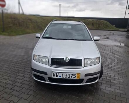 Сірий Шкода Фабія, об'ємом двигуна 1.4 л та пробігом 235 тис. км за 3999 $, фото 1 на Automoto.ua