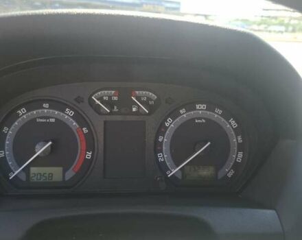 Серый Шкода Фабия, объемом двигателя 1.39 л и пробегом 172 тыс. км за 4400 $, фото 1 на Automoto.ua