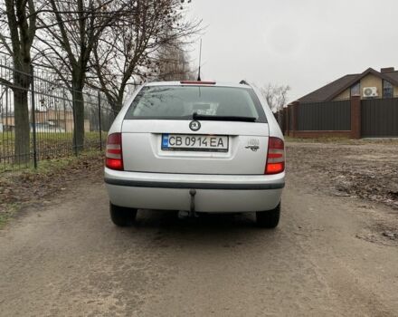 Серый Шкода Фабия, объемом двигателя 1.4 л и пробегом 230 тыс. км за 2800 $, фото 2 на Automoto.ua